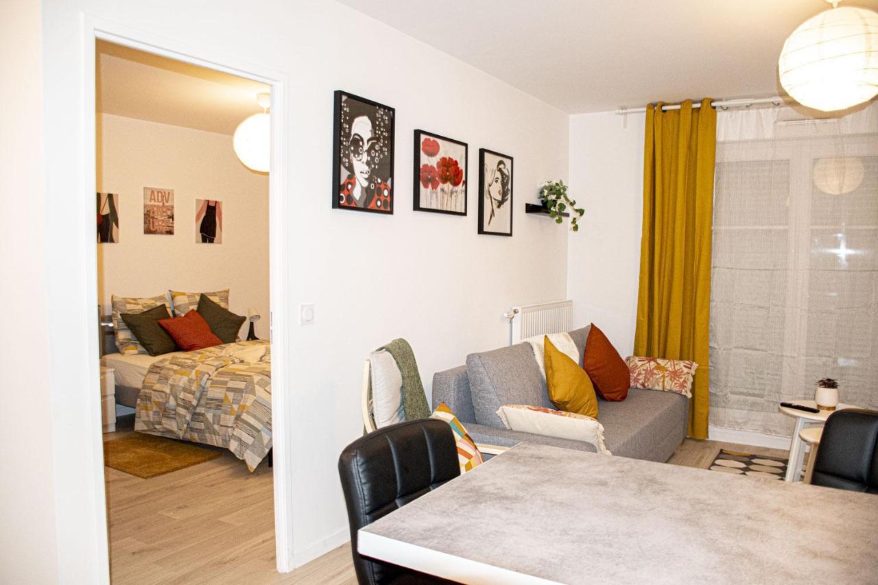Superbe Appartement Entre Paris Et Disneyland Gagny Luaran gambar